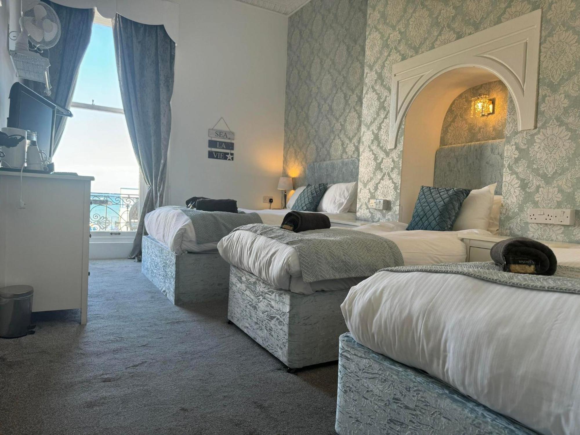 The Jubilee Hotel East - With Spa Facilities & Smokehouse - Newly Refurbished Facilities Weymouth Exterior foto