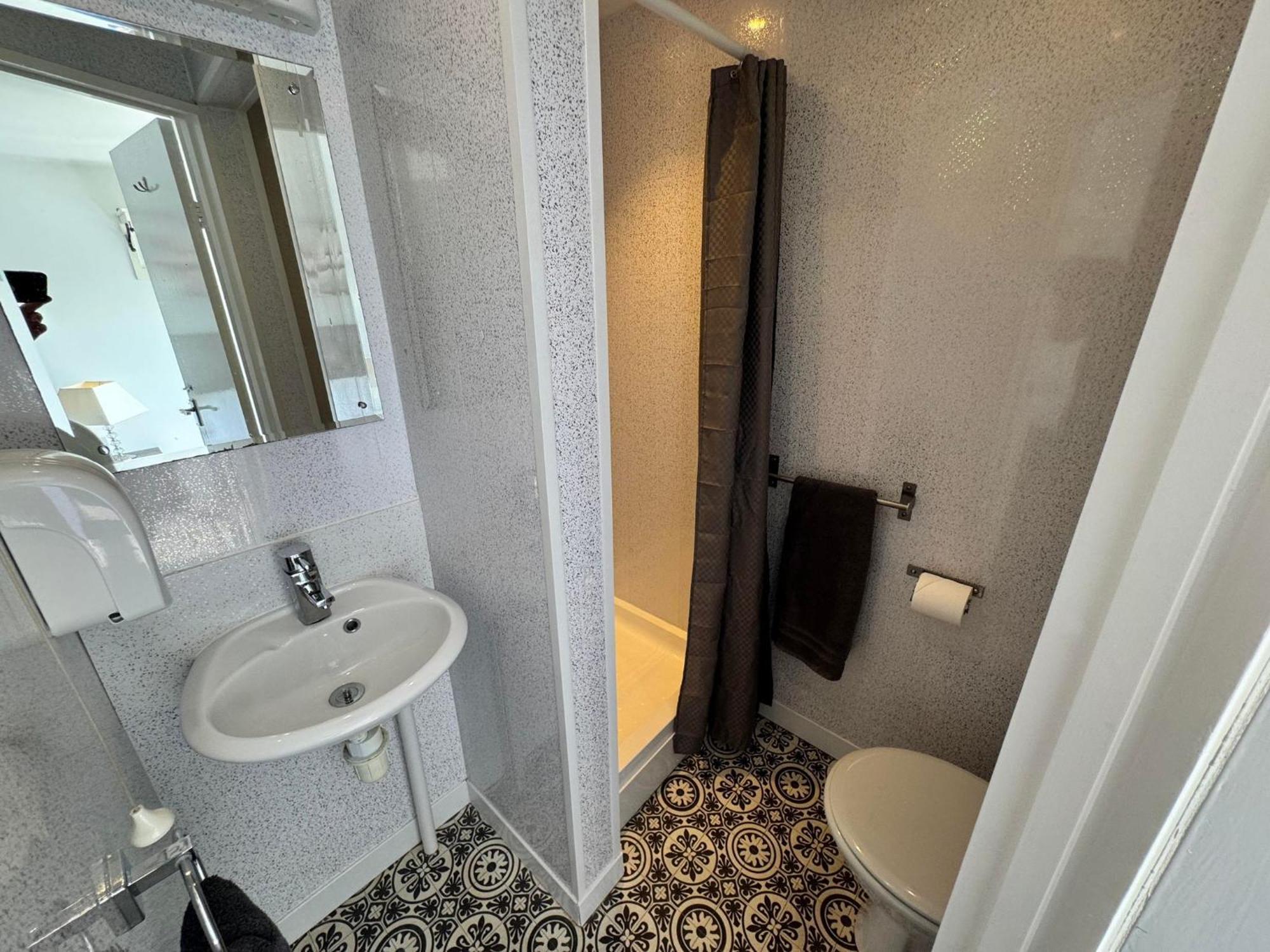 The Jubilee Hotel East - With Spa Facilities & Smokehouse - Newly Refurbished Facilities Weymouth Exterior foto