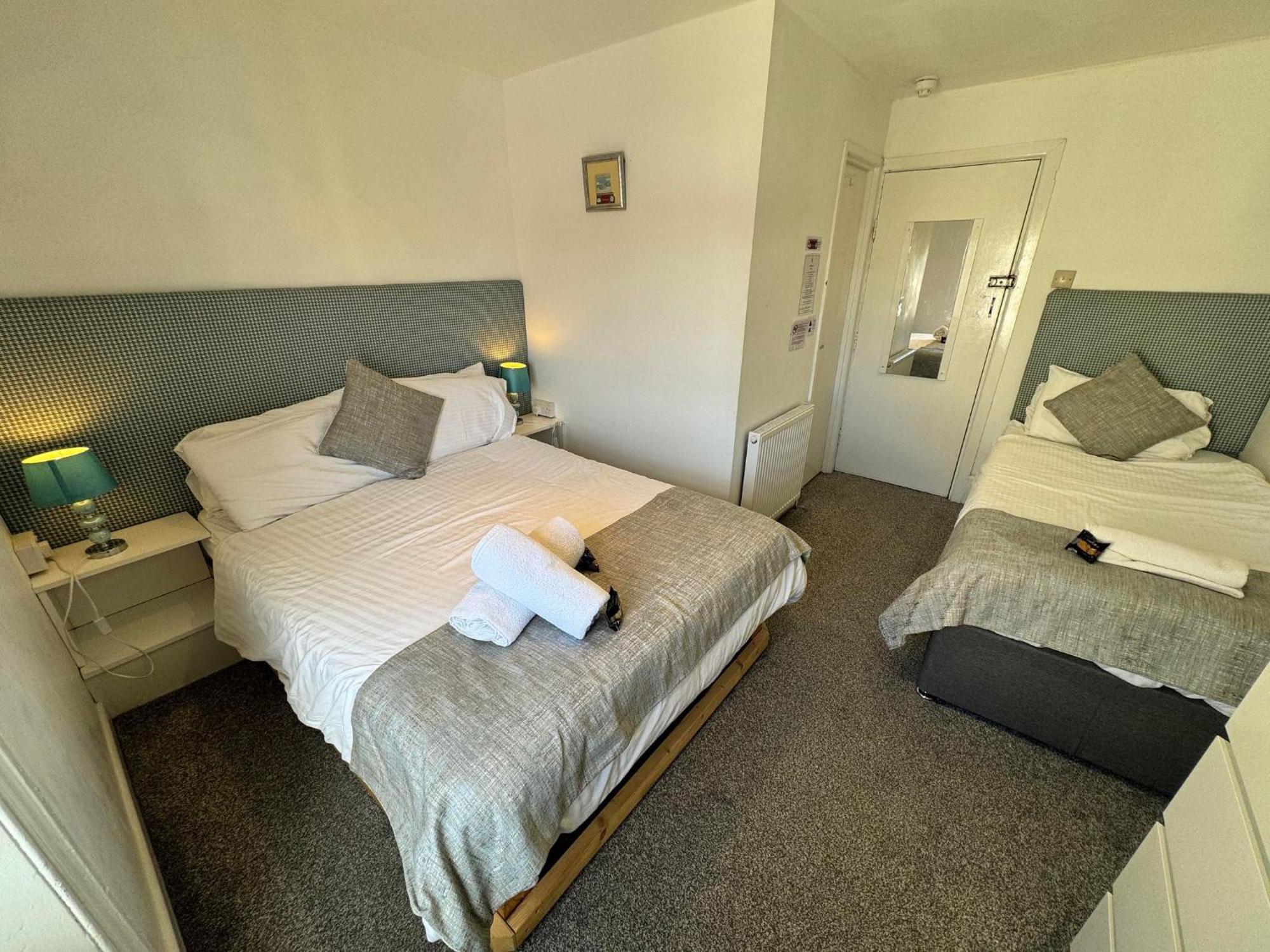 The Jubilee Hotel East - With Spa Facilities & Smokehouse - Newly Refurbished Facilities Weymouth Exterior foto